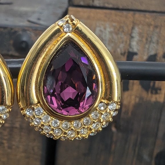 Swarovski Amethyst Crystal and Clear Crystal Gold Tone Earrings Clip Style - Picture 5 of 11